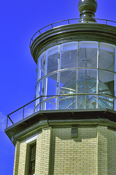 Lighthouse Shadow Highlight